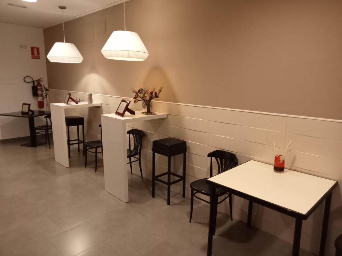 Hello Villarreal Suites Vila-real Екстериор снимка