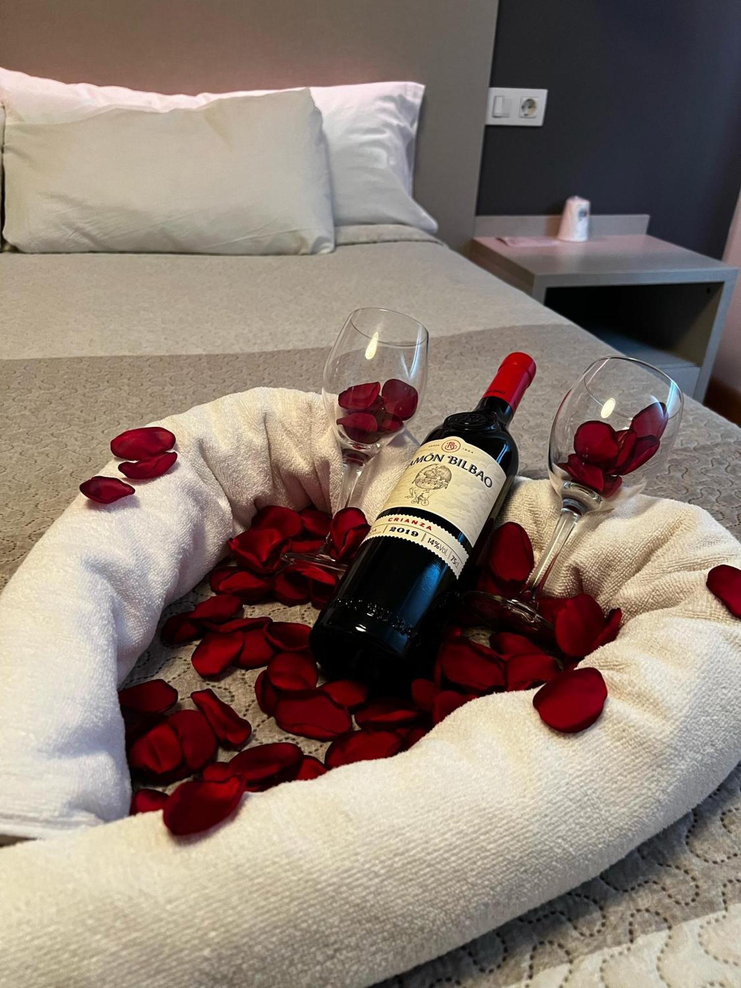 Hello Villarreal Suites Vila-real Екстериор снимка