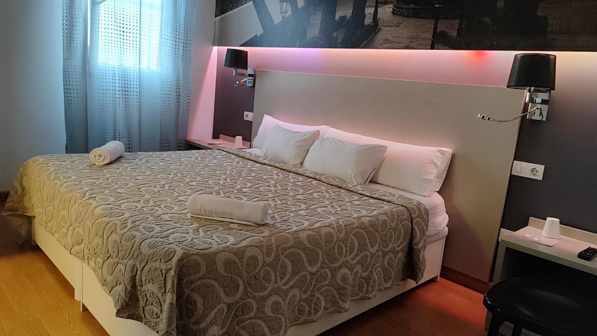 Hello Villarreal Suites Vila-real Екстериор снимка