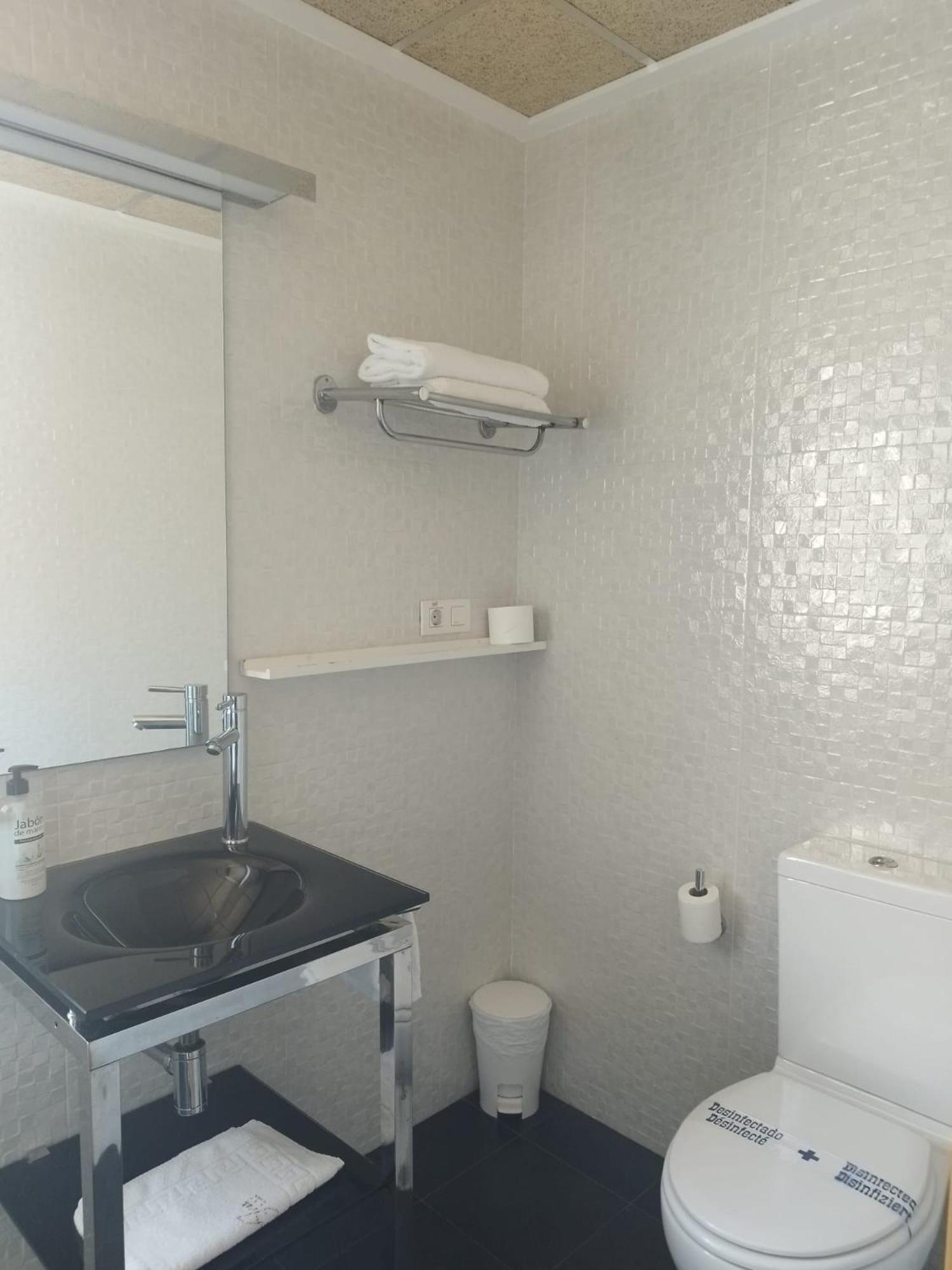 Hello Villarreal Suites Vila-real Екстериор снимка